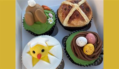 Decorative Easter cupcakes