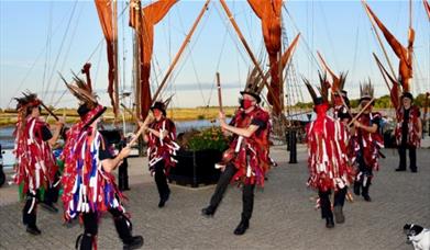Dark Horse Morris side dancing at Hythe Quay