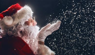 Santa Sunday Events at Stoke by Nayland Hotel