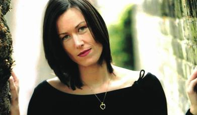Foyer Jazz: Katriona Taylor