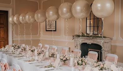 Wivenhoe house wedding showcase