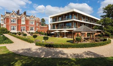 Wivenhoe House Hotel