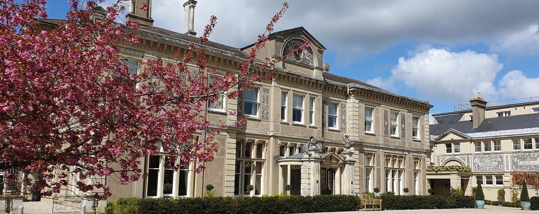 Down Hall - Hotel | Spa | Estate in spring