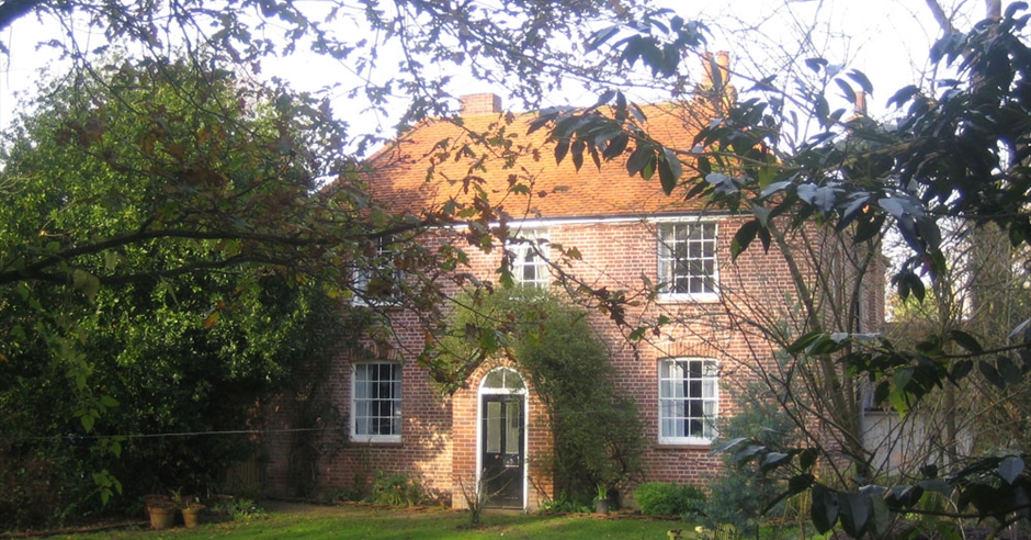 Curry Farm - Self-catering in Southminster, Maldon - Visit Essex