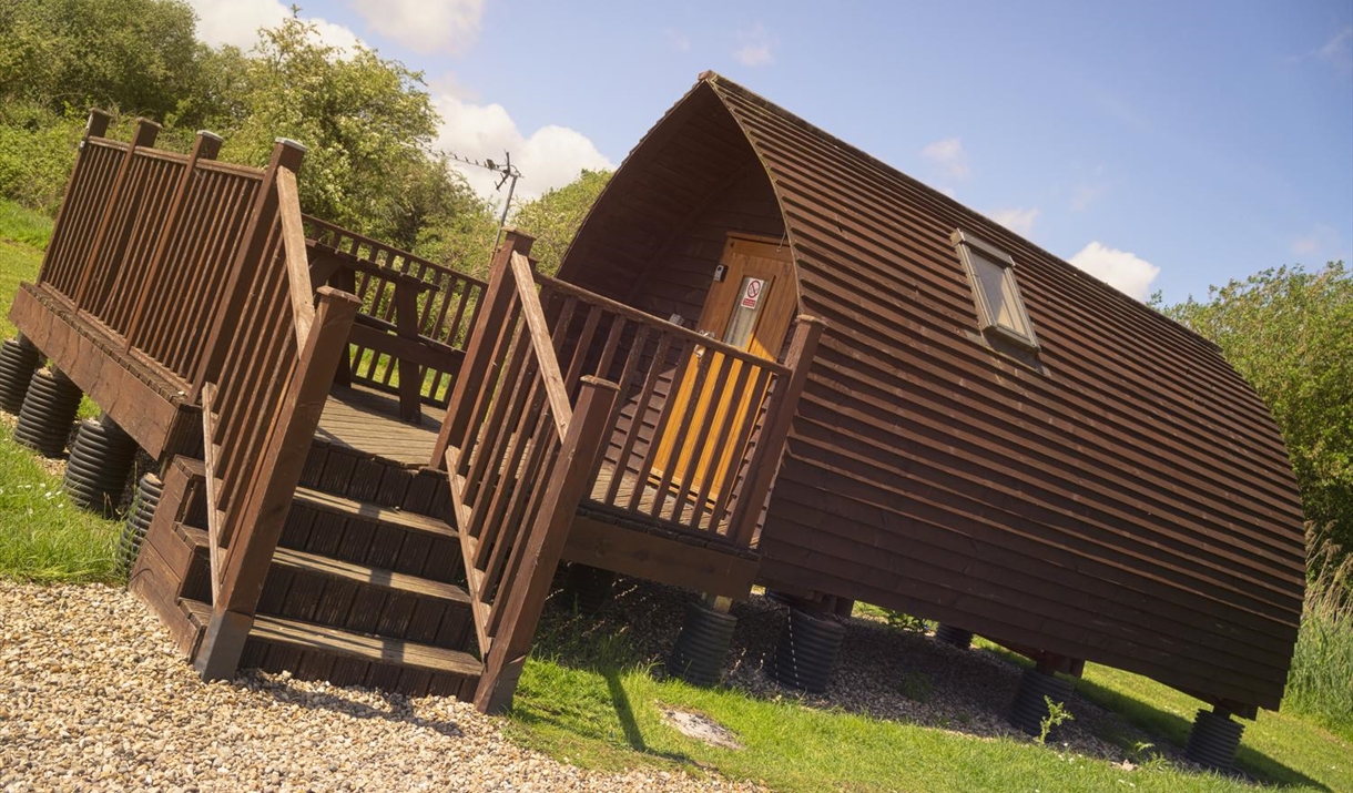 Lee Valley Caravan Park, Dobbs Weir Holiday, Touring & Camping Park