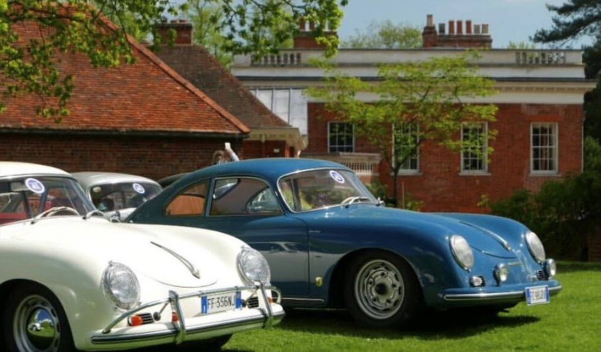 Classic & Vintage Car Show