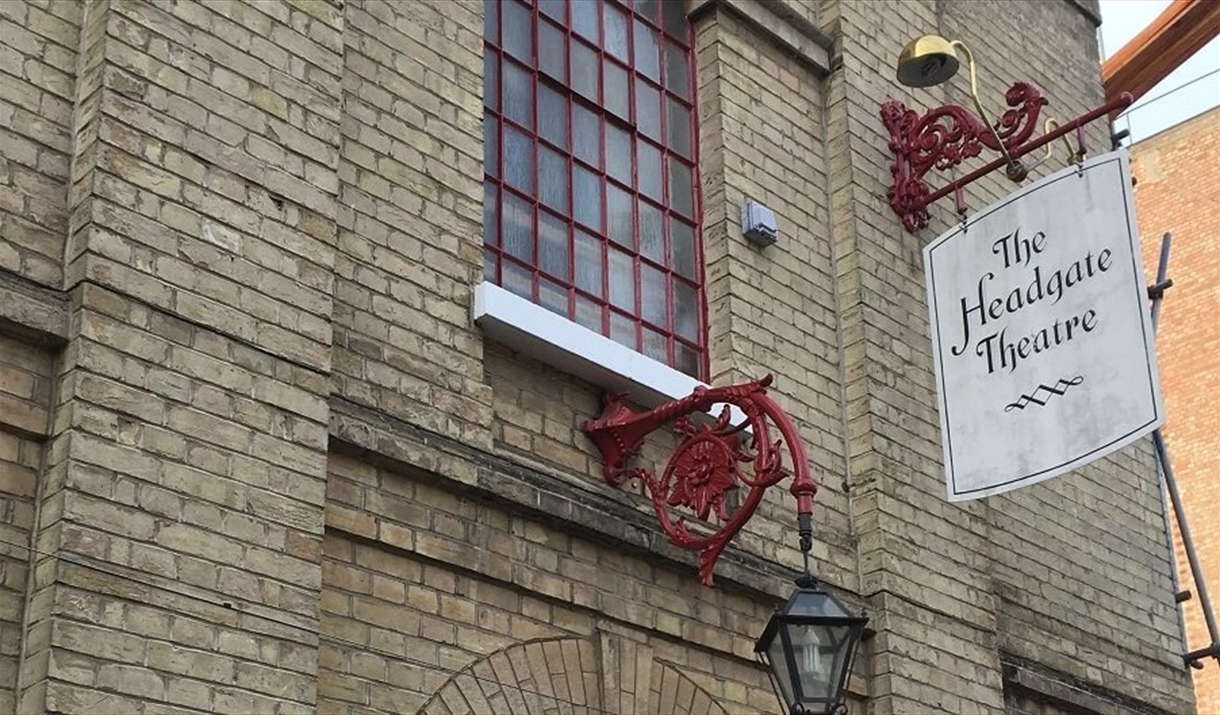 The Headgate Theatre (sign)