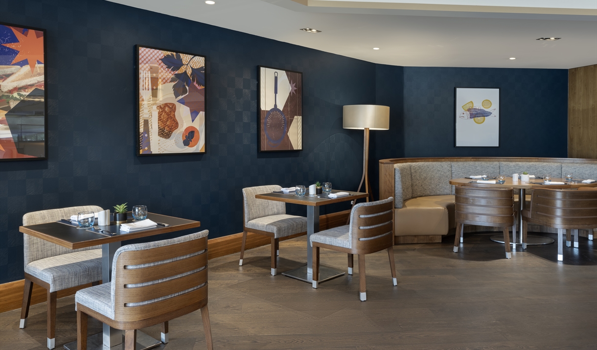 Cast Iron Grill at Delta Hotels by Marriott Waltham Abbey Restaurant in Waltham Abbey, Waltham