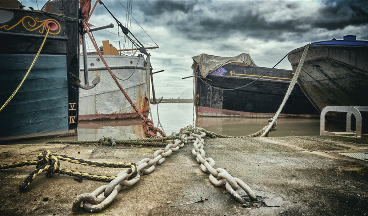 Barges at Hythe Quay, John Guiver