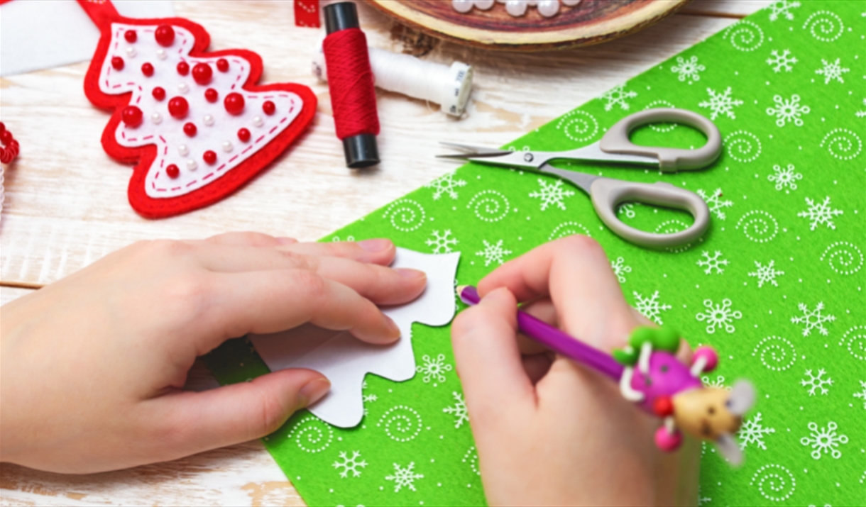 Children making Christmas crafts