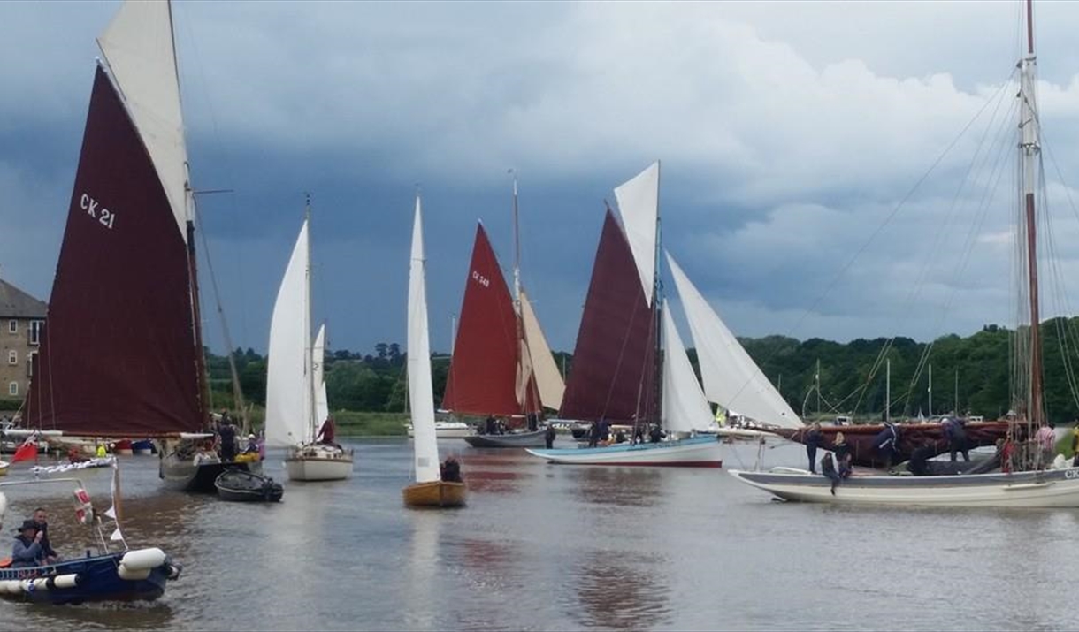 Sailing boats on the River Colne