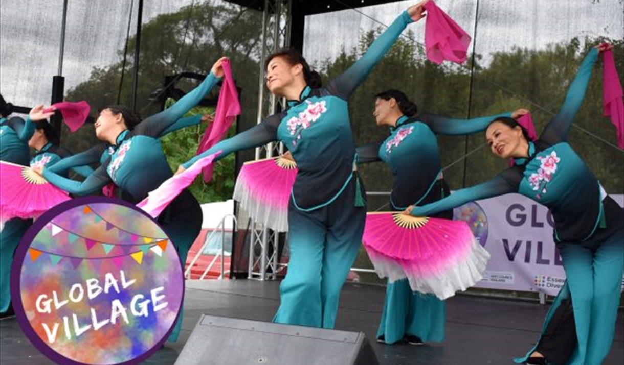 Chinese dancers