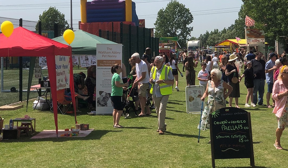 Waltham Abbey Town Show / Funfair Fair in WALTHAM ABBEY, Waltham