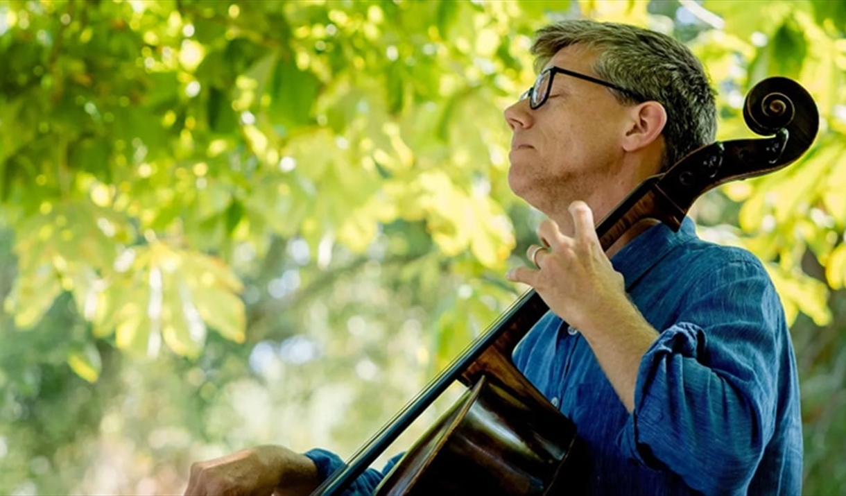 Orlando Jopling plays his cello