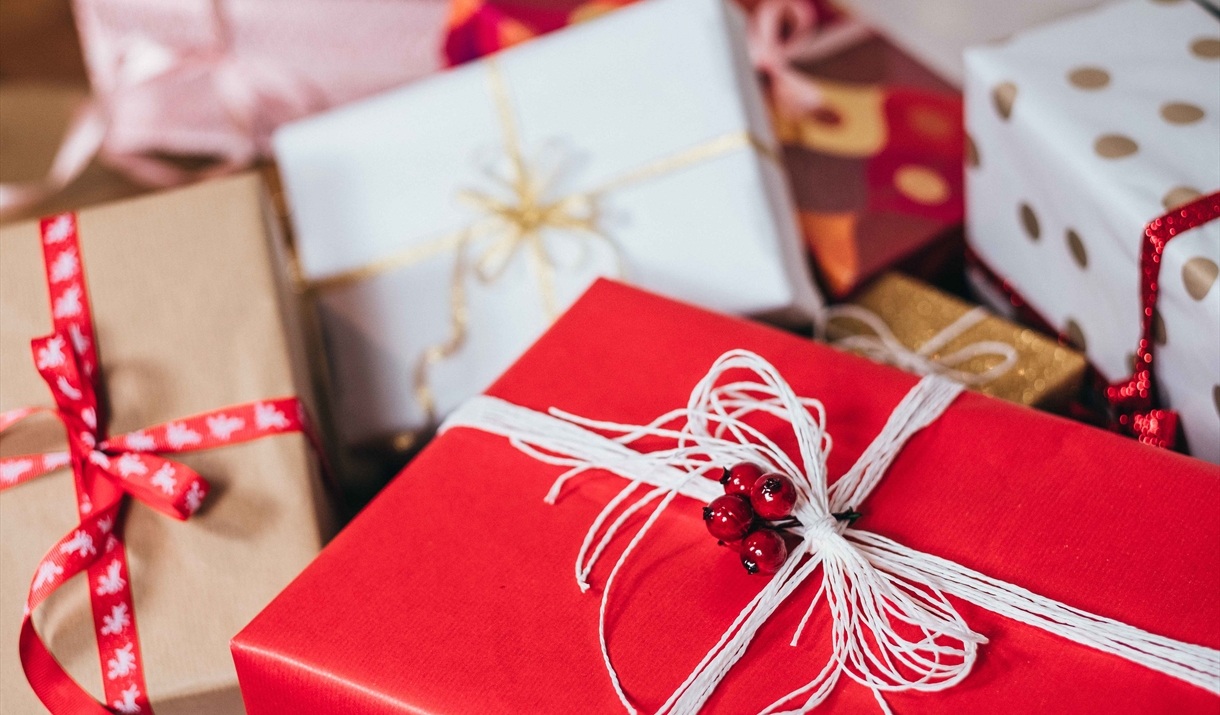 Christmas shopping weekend at Marks Hall Estate