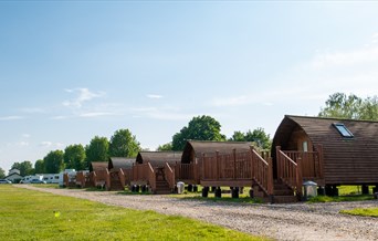 Lee Valley Glamping - Dobbs Weir