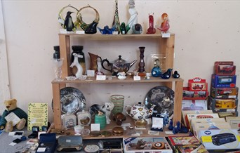 Theydon Bois Antiques & Collectors Fair