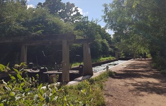 Flatford Lock  Constable Country