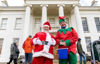 Hylands Santa