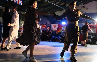40s & 50s Vulcan Hangar Dance