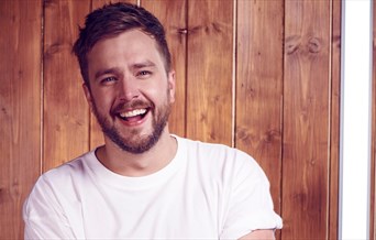 Iain Stirling