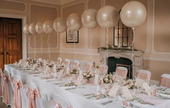 Wivenhoe house wedding showcase