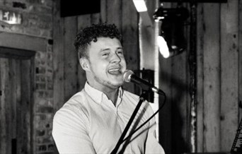 Singer Ryan Green
