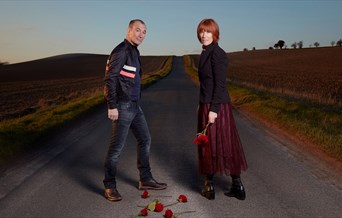 Kiki Dee and Carmelo luggeri - An Acoustic Journey