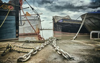 Barges at Hythe Quay, John Guiver