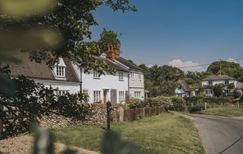 Photo of a pretty street scene