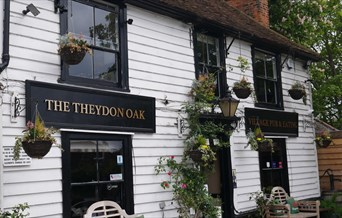 Theydon Oak outside