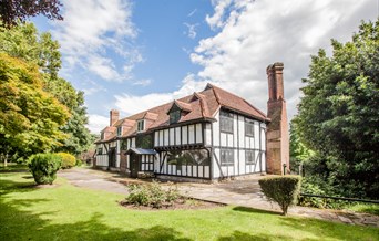 Southchurch Hall and Gardens