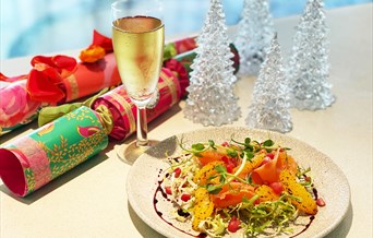 Winter Wines and a Festive Feast