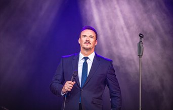 Russell Watson - Magnificent Buildings Tour