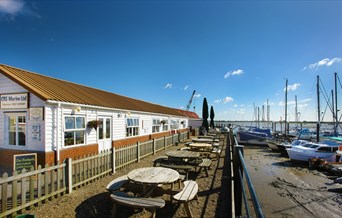 the_lock_tearoom_heybridge_basin