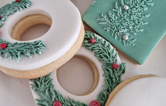 Christmas Cupcake & Cookie Decorating Workshop