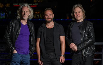 Wet Wet Wet with Special Guest Heather Small