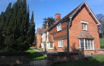 The Lodge Hedingham Castle