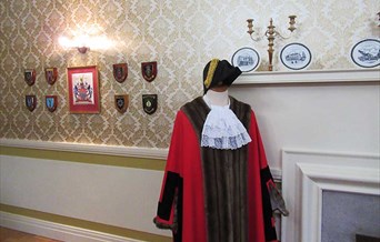 Tours of the Mayoral Parlour