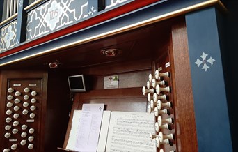 Lunchtime Concert - organ