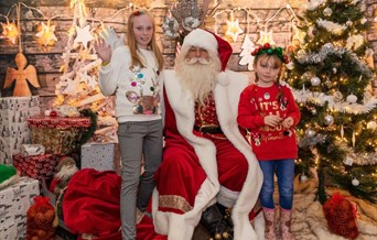 Christmas at Ho Ho Hopefield