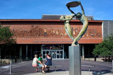 Ozzy Owl's Magical Spell Trail