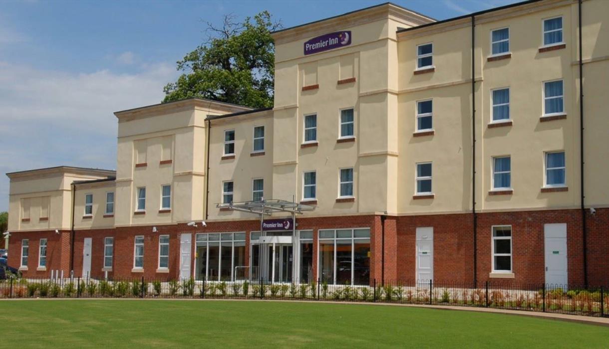 Premier Inn Stoke, Trentham Gardens