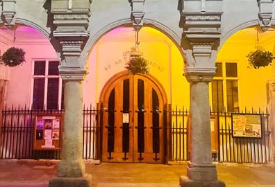 Exeter's Historic Guildhall