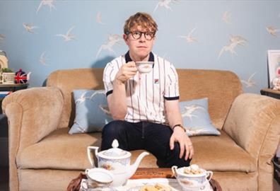 Josh Widdicombe