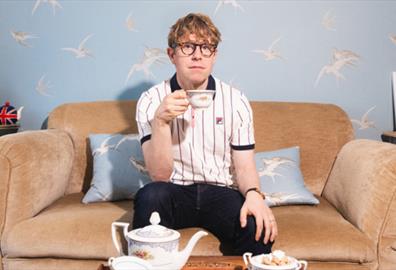 Josh Widdicombe