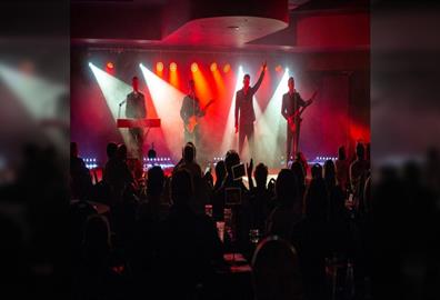 The Jersey Beats - Oh What A Nite!