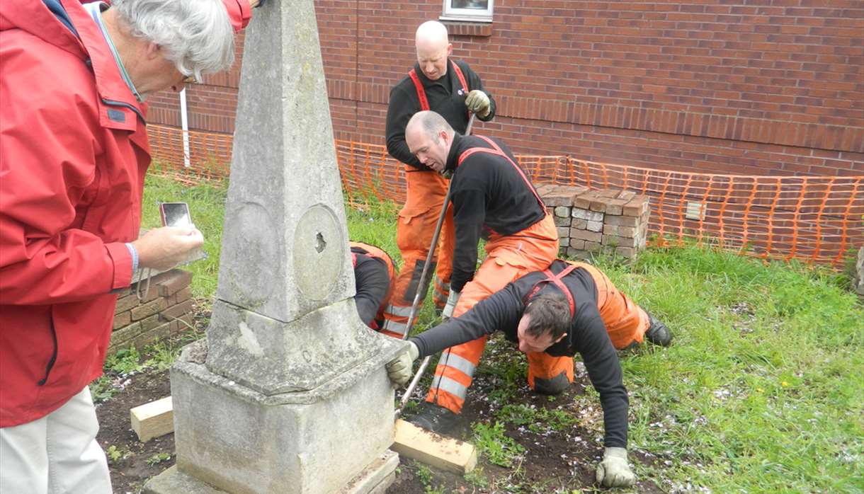 Clearing up at Dissenters' Graveyard