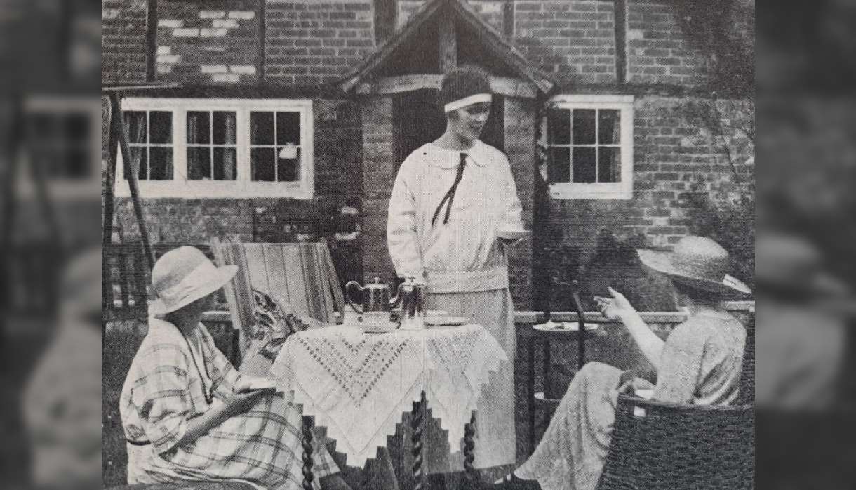 TEA FOR TWO: AFTERNOON TEA IN EXETER IN THE 1920s