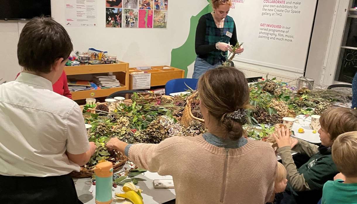 Gifts & Garlands family workshop and shopping